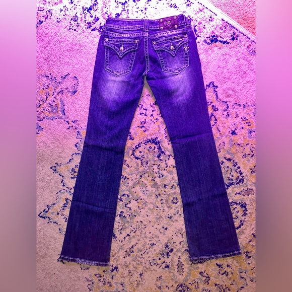 Miss Me Jeans. Size 28. Boot Cut. - Picture 2 of 4